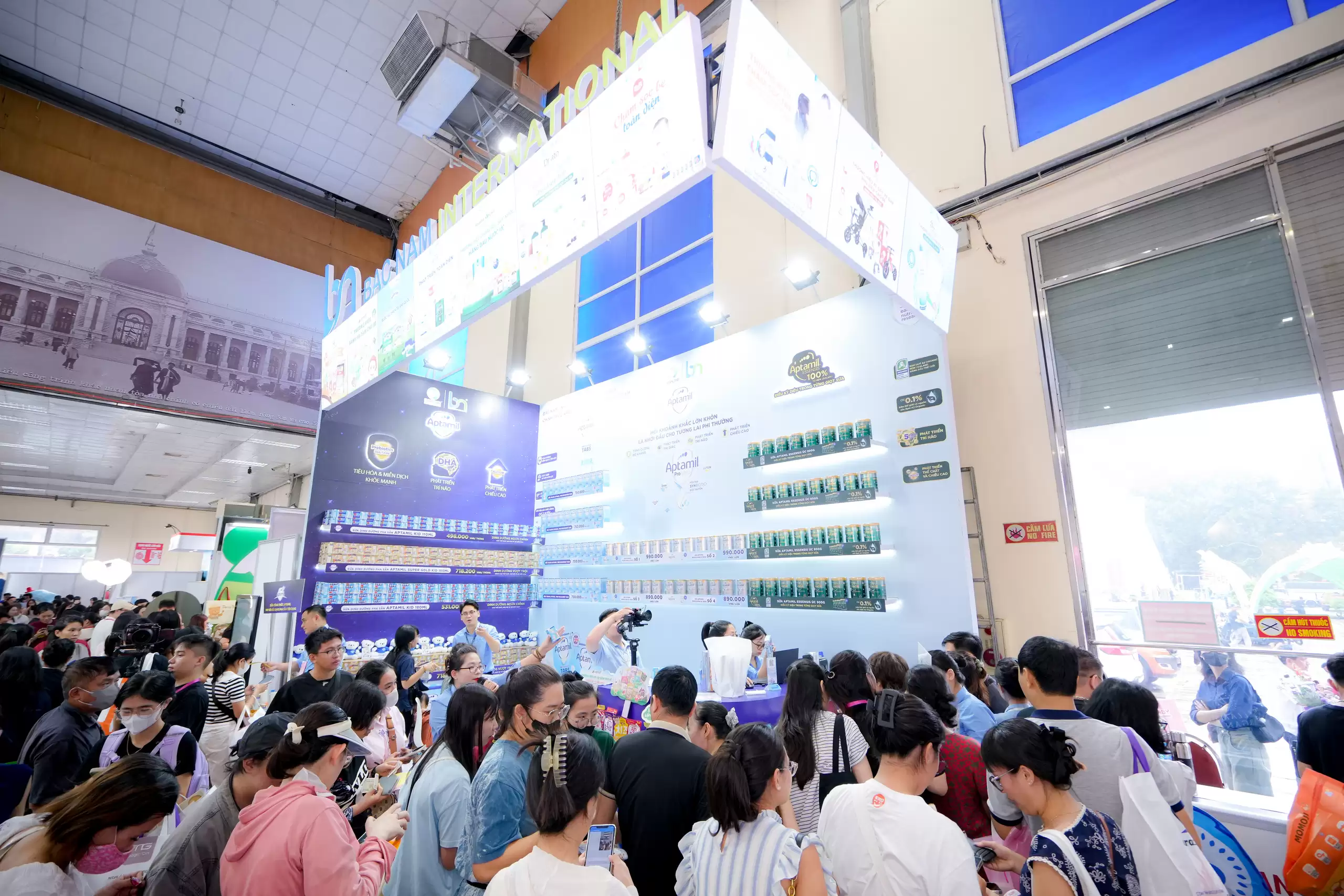 Nhập khẩu chính ngạch là xu hương tiêu dùng hiện đại
